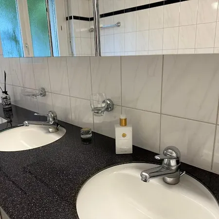 New In 3 Bedrooms And Spacious Apartment *