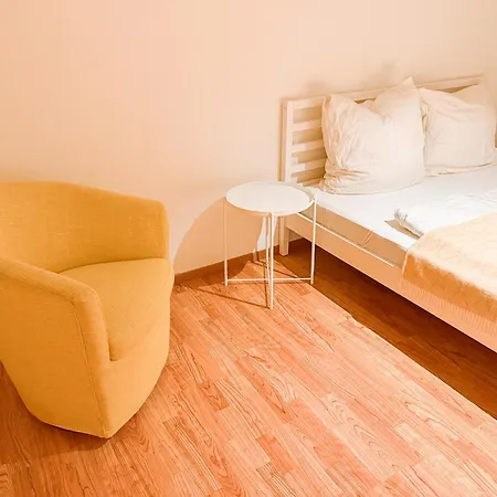 New In 3 Bedrooms And Spacious