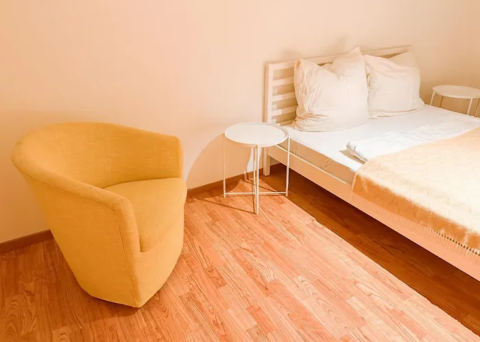 New In 3 Bedrooms And Spacious