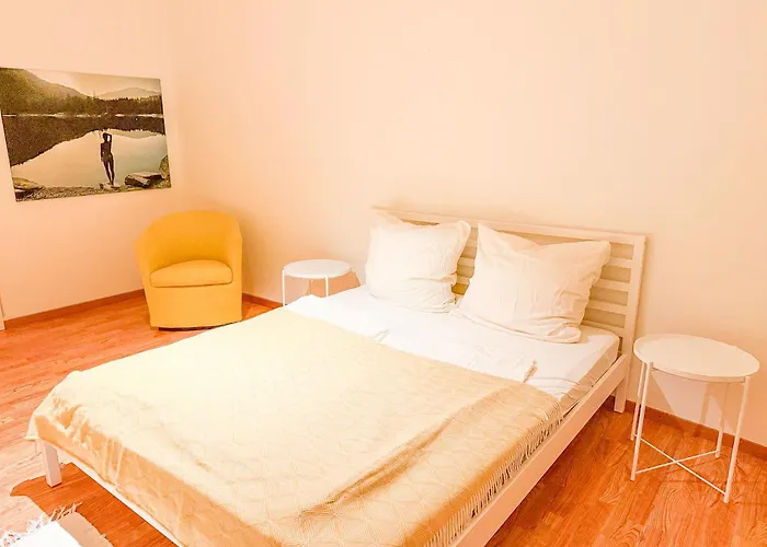 New In 3 Bedrooms And Spacious Lägenhet Bern